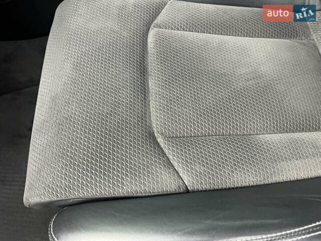 Черный Ауди Q8, объемом двигателя 3 л и пробегом 92 тыс. км за 63900 $, фото 70 на Automoto.ua