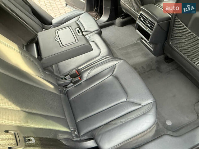 Ауді Q8 2019 у Рівному на Automoto.ua Чорний Ауді Q8, об'ємом двигуна 2.97 л та пробігом 179 тис. км за 53900 $, фото 82 на Automoto.ua