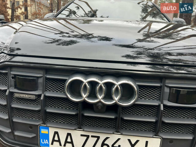 Черный Ауди Q8, объемом двигателя 3 л и пробегом 92 тыс. км за 63900 $, фото 30 на Automoto.ua