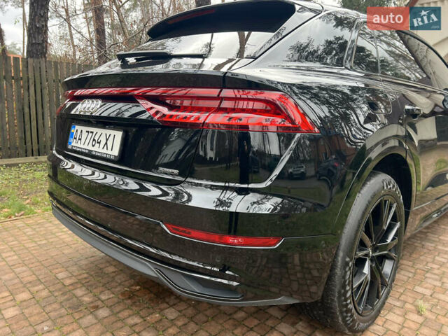 Черный Ауди Q8, объемом двигателя 3 л и пробегом 92 тыс. км за 63900 $, фото 39 на Automoto.ua