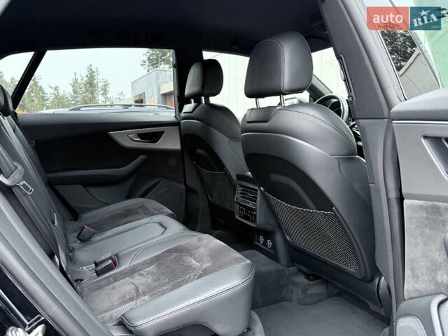 Черный Ауди Q8, объемом двигателя 2.97 л и пробегом 88 тыс. км за 51500 $, фото 42 на Automoto.ua