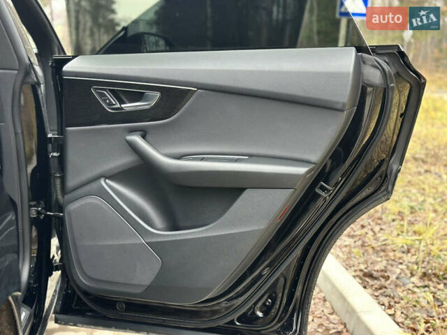 Чорний Ауді Q8, об'ємом двигуна 3 л та пробігом 115 тис. км за 43700 $, фото 37 на Automoto.ua