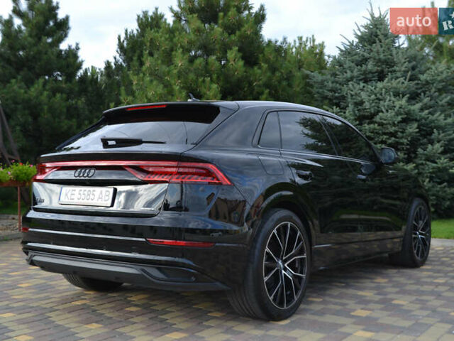 Чорний Ауді Q8, об'ємом двигуна 2.97 л та пробігом 105 тис. км за 62000 $, фото 16 на Automoto.ua