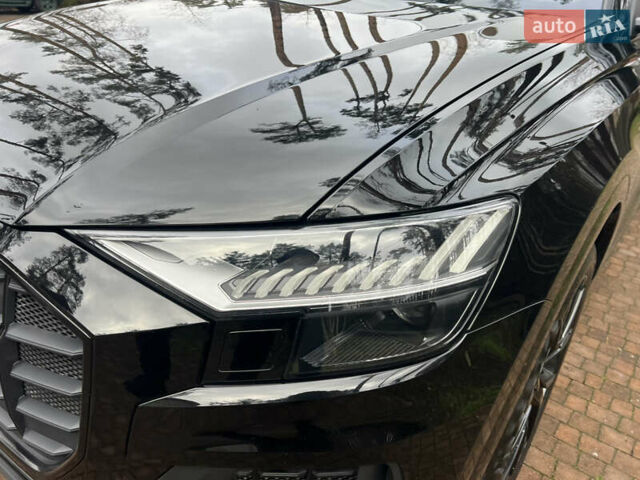 Черный Ауди Q8, объемом двигателя 3 л и пробегом 92 тыс. км за 63900 $, фото 141 на Automoto.ua