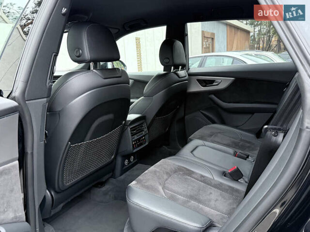 Черный Ауди Q8, объемом двигателя 2.97 л и пробегом 88 тыс. км за 51500 $, фото 36 на Automoto.ua