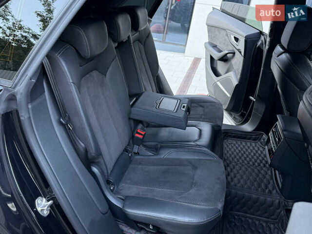 Черный Ауди Q8, объемом двигателя 2.97 л и пробегом 154 тыс. км за 58000 $, фото 53 на Automoto.ua