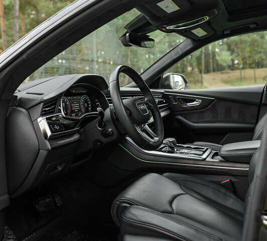 Черный Ауди Q8, объемом двигателя 3 л и пробегом 126 тыс. км за 49900 $, фото 52 на Automoto.ua