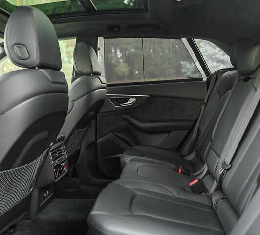 Черный Ауди Q8, объемом двигателя 3 л и пробегом 126 тыс. км за 49900 $, фото 77 на Automoto.ua