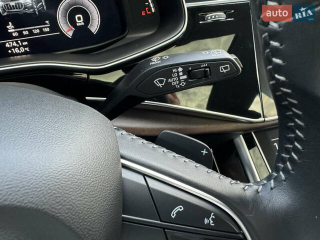 Чорний Ауді Q8, об'ємом двигуна 3 л та пробігом 137 тис. км за 57700 $, фото 71 на Automoto.ua