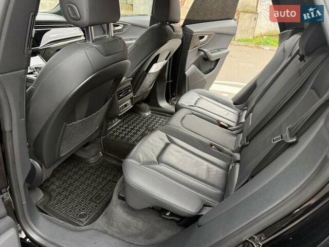 Черный Ауди Q8, объемом двигателя 3 л и пробегом 59 тыс. км за 45500 $, фото 9 на Automoto.ua