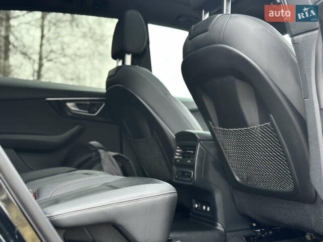 Чорний Ауді Q8, об'ємом двигуна 3 л та пробігом 115 тис. км за 43700 $, фото 38 на Automoto.ua