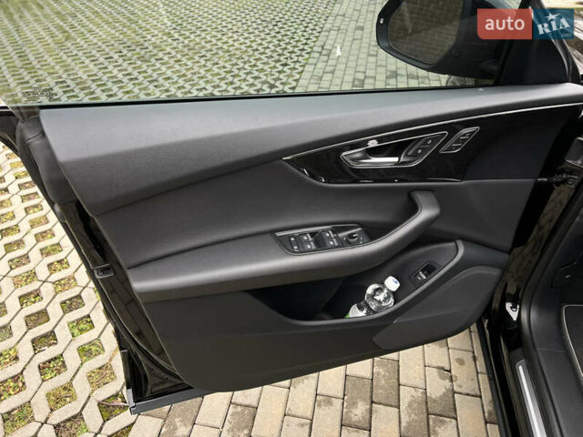 Черный Ауди Q8, объемом двигателя 3 л и пробегом 53 тыс. км за 48500 $, фото 28 на Automoto.ua