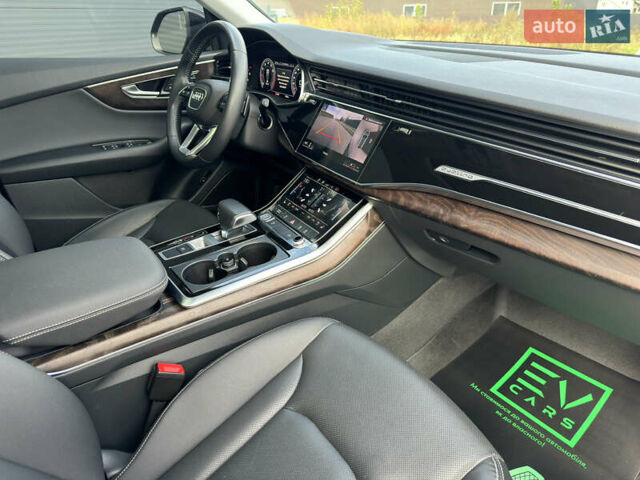 Чорний Ауді Q8, об'ємом двигуна 3 л та пробігом 137 тис. км за 57700 $, фото 38 на Automoto.ua