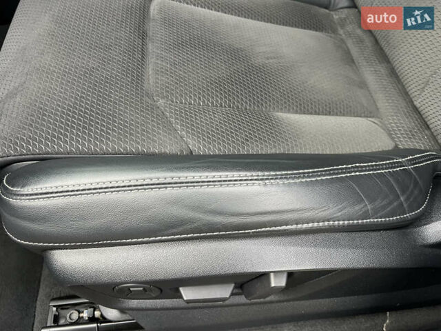 Черный Ауди Q8, объемом двигателя 3 л и пробегом 92 тыс. км за 63900 $, фото 69 на Automoto.ua