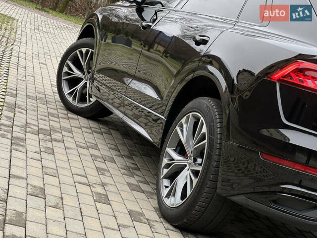 Черный Ауди Q8, объемом двигателя 3 л и пробегом 53 тыс. км за 48500 $, фото 74 на Automoto.ua