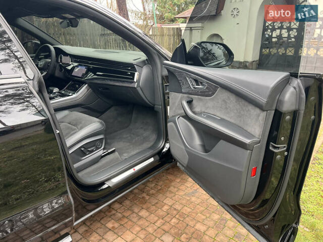 Черный Ауди Q8, объемом двигателя 3 л и пробегом 92 тыс. км за 63900 $, фото 117 на Automoto.ua