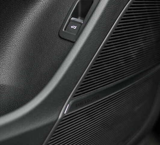 Черный Ауди Q8, объемом двигателя 3 л и пробегом 126 тыс. км за 49900 $, фото 31 на Automoto.ua