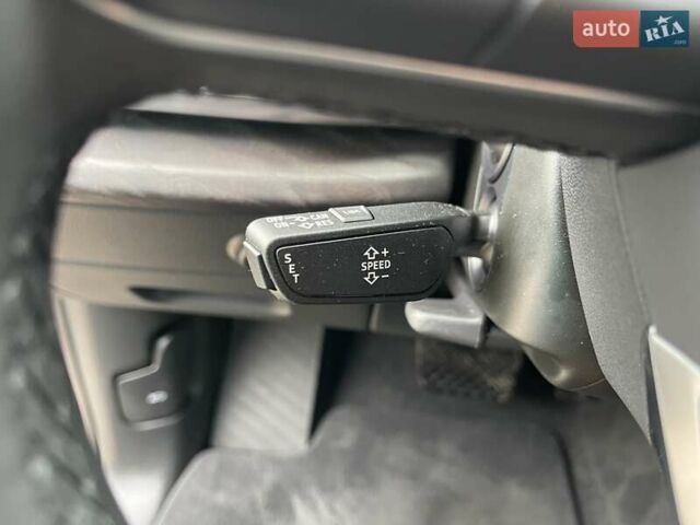 Ауди Q8 2020 в Киеве на Automoto.ua Черный Ауди Q8, объемом двигателя 2.97 л и пробегом 124 тыс. км за 54700 $, фото 34 на Automoto.ua