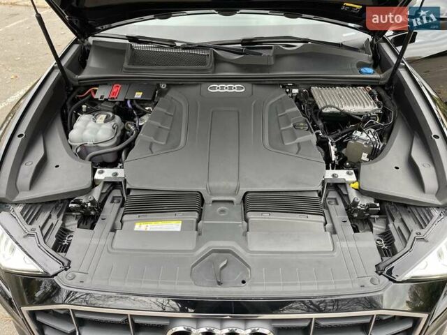 Ауди Q8 2020 в Киеве на Automoto.ua Черный Ауди Q8, объемом двигателя 2.97 л и пробегом 124 тыс. км за 54700 $, фото 48 на Automoto.ua