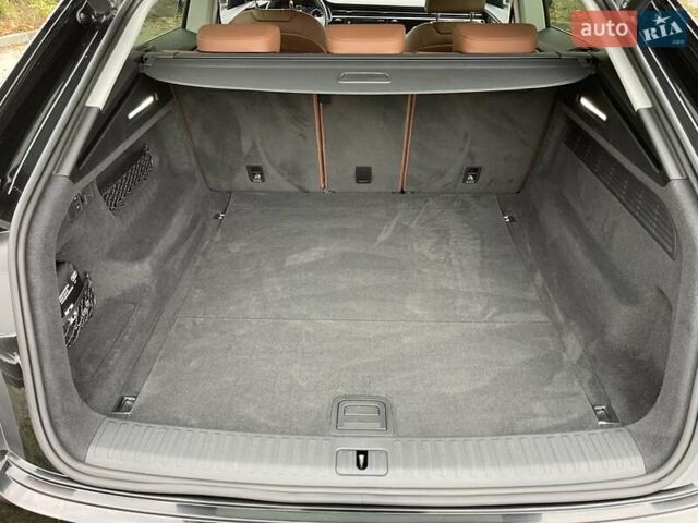 Ауди Q8 2020 в Киеве на Automoto.ua Черный Ауди Q8, объемом двигателя 2.97 л и пробегом 124 тыс. км за 54700 $, фото 45 на Automoto.ua