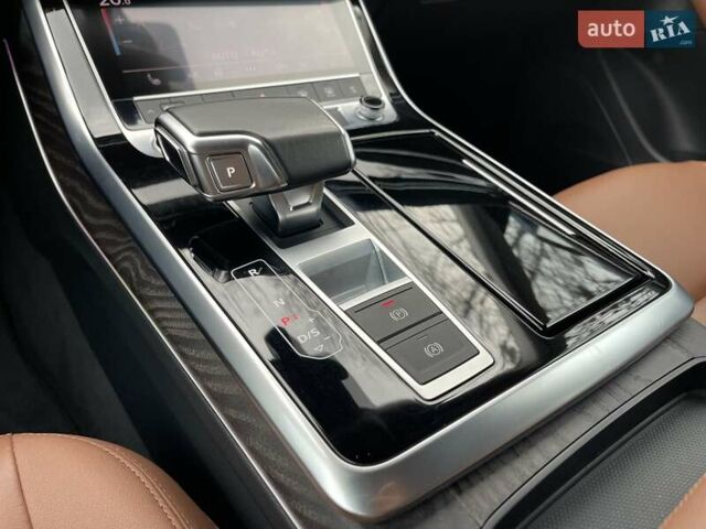 Ауди Q8 2020 в Киеве на Automoto.ua Черный Ауди Q8, объемом двигателя 2.97 л и пробегом 124 тыс. км за 54700 $, фото 26 на Automoto.ua