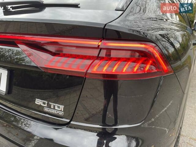 Ауди Q8 2020 в Киеве на Automoto.ua Черный Ауди Q8, объемом двигателя 2.97 л и пробегом 124 тыс. км за 54700 $, фото 14 на Automoto.ua