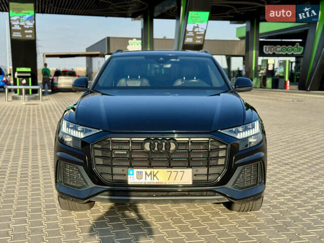 Черный Ауди Q8, объемом двигателя 3 л и пробегом 140 тыс. км за 63000 $, фото 2 на Automoto.ua