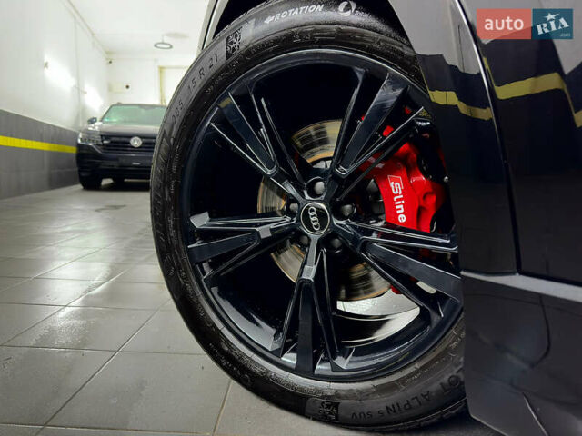 Черный Ауди Q8, объемом двигателя 3 л и пробегом 85 тыс. км за 76999 $, фото 10 на Automoto.ua