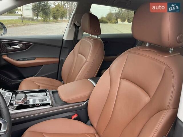 Ауди Q8 2020 в Киеве на Automoto.ua Черный Ауди Q8, объемом двигателя 2.97 л и пробегом 124 тыс. км за 54700 $, фото 30 на Automoto.ua