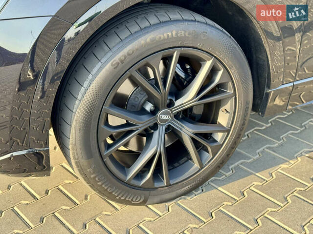 Черный Ауди Q8, объемом двигателя 3 л и пробегом 140 тыс. км за 63000 $, фото 7 на Automoto.ua