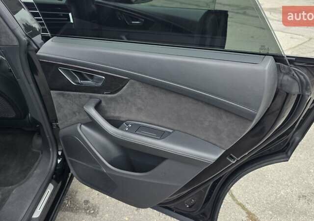 Черный Ауди Q8, объемом двигателя 2.97 л и пробегом 141 тыс. км за 67900 $, фото 28 на Automoto.ua