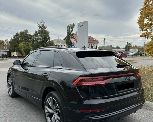 Чорний Ауді Q8, об'ємом двигуна 2.97 л та пробігом 150 тис. км за 68500 $, фото 12 на Automoto.ua