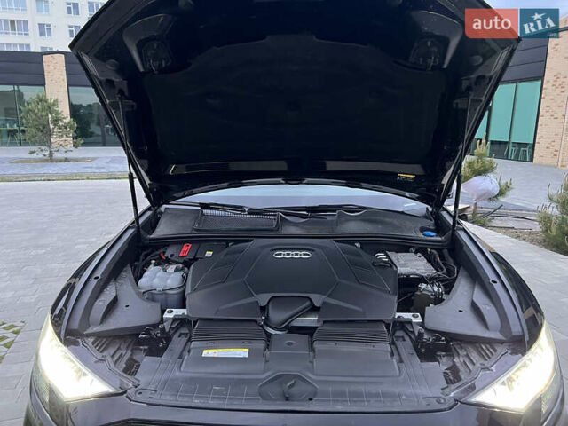 Черный Ауди Q8, объемом двигателя 3 л и пробегом 35 тыс. км за 58499 $, фото 15 на Automoto.ua