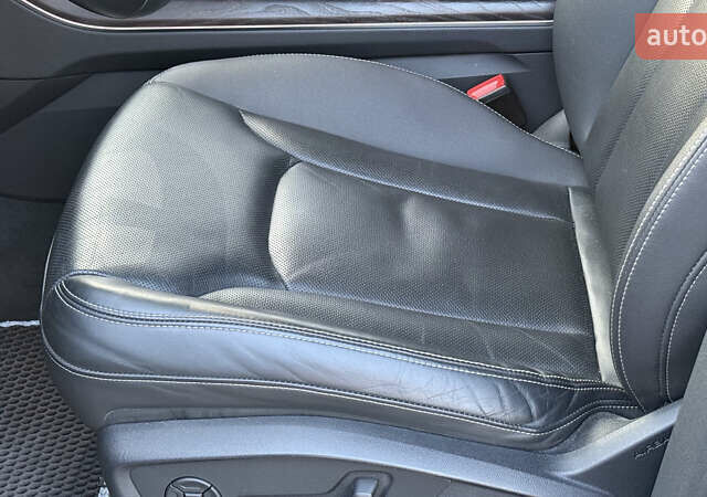 Черный Ауди Q8, объемом двигателя 3 л и пробегом 32 тыс. км за 66400 $, фото 22 на Automoto.ua