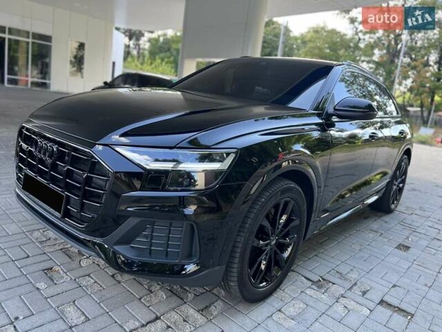 Черный Ауди Q8, объемом двигателя 2.97 л и пробегом 36 тыс. км за 64800 $, фото 2 на Automoto.ua