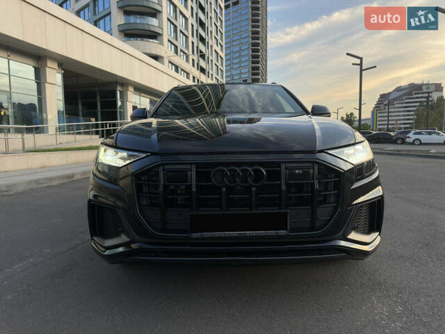 Черный Ауди Q8, объемом двигателя 2.97 л и пробегом 176 тыс. км за 69900 $, фото 2 на Automoto.ua