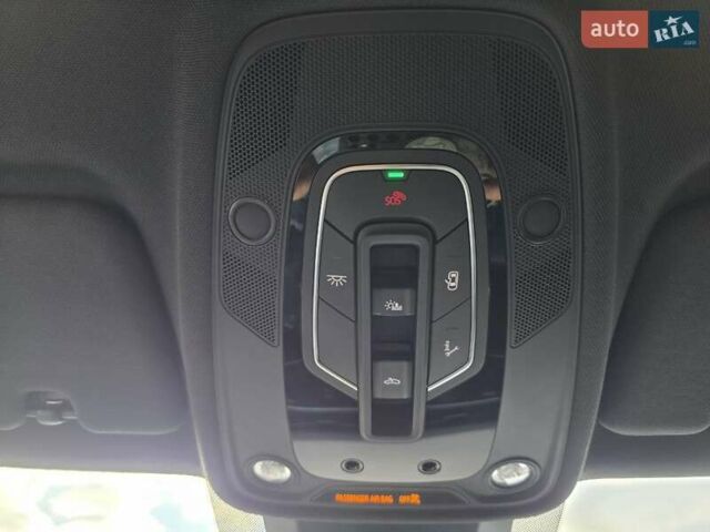 Чорний Ауді Q8, об'ємом двигуна 3 л та пробігом 148 тис. км за 54999 $, фото 30 на Automoto.ua