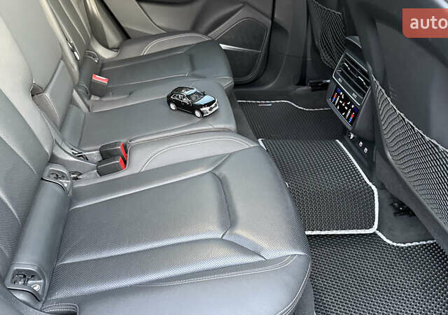 Черный Ауди Q8, объемом двигателя 3 л и пробегом 32 тыс. км за 66400 $, фото 5 на Automoto.ua