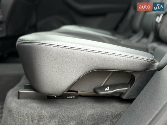 Черный Ауди Q8, объемом двигателя 2.97 л и пробегом 96 тыс. км за 65000 $, фото 31 на Automoto.ua