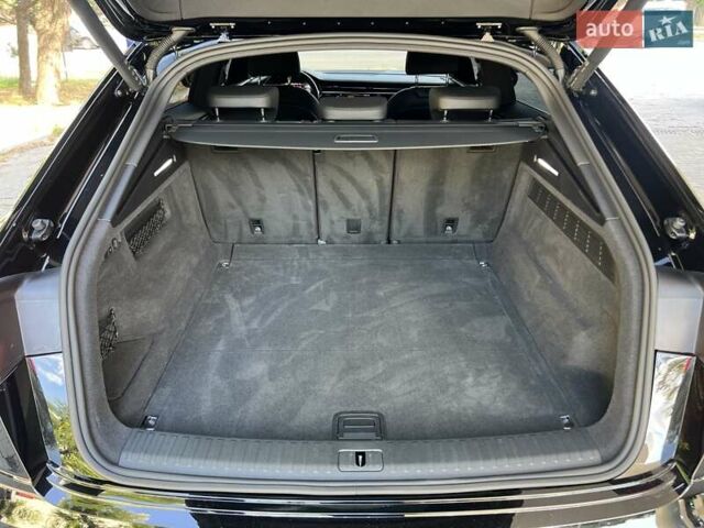 Черный Ауди Q8, объемом двигателя 2.97 л и пробегом 36 тыс. км за 64800 $, фото 34 на Automoto.ua