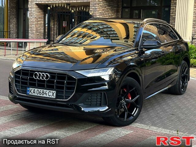 Чорний Ауді Q8, об'ємом двигуна 3 л та пробігом 100 тис. км за 67900 $, фото 1 на Automoto.ua