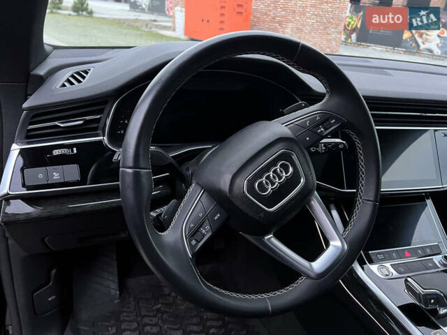 Черный Ауди Q8, объемом двигателя 3 л и пробегом 35 тыс. км за 59999 $, фото 18 на Automoto.ua