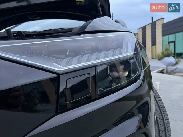 Черный Ауди Q8, объемом двигателя 3 л и пробегом 35 тыс. км за 58499 $, фото 9 на Automoto.ua