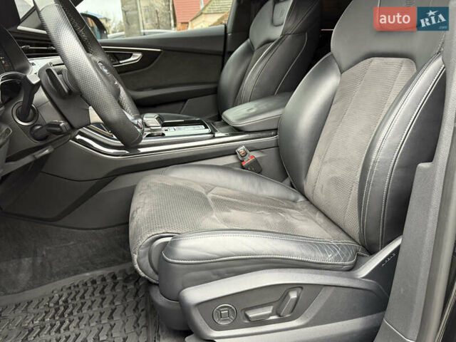 Черный Ауди Q8, объемом двигателя 3 л и пробегом 132 тыс. км за 56500 $, фото 42 на Automoto.ua