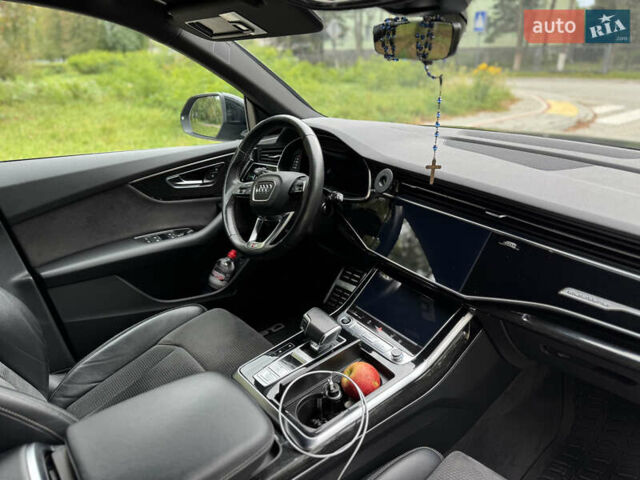 Чорний Ауді Q8, об'ємом двигуна 2.97 л та пробігом 172 тис. км за 55500 $, фото 15 на Automoto.ua