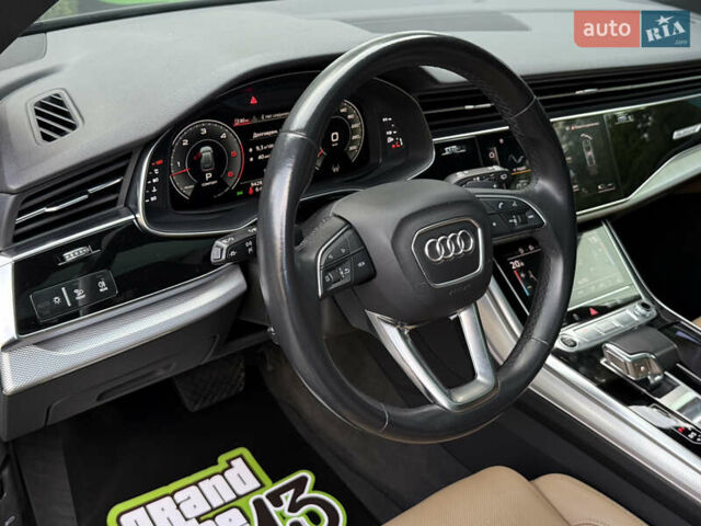 Ауді Q8 2021 у Києві на Automoto.ua Чорний Ауді Q8, об'ємом двигуна 2.97 л та пробігом 89 тис. км за 63990 $, фото 28 на Automoto.ua