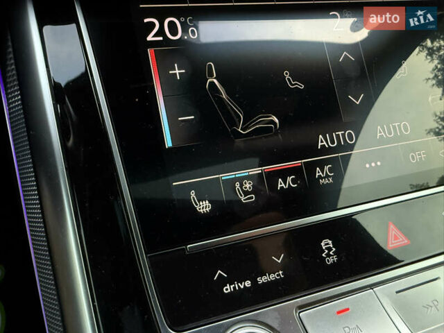 Ауді Q8 2021 у Києві на Automoto.ua Чорний Ауді Q8, об'ємом двигуна 2.97 л та пробігом 89 тис. км за 63990 $, фото 32 на Automoto.ua