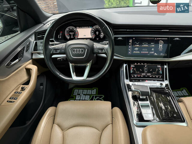 Ауді Q8 2021 у Києві на Automoto.ua Чорний Ауді Q8, об'ємом двигуна 2.97 л та пробігом 89 тис. км за 63990 $, фото 26 на Automoto.ua