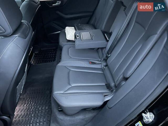 Черный Ауди Q8, объемом двигателя 3 л и пробегом 35 тыс. км за 58499 $, фото 35 на Automoto.ua