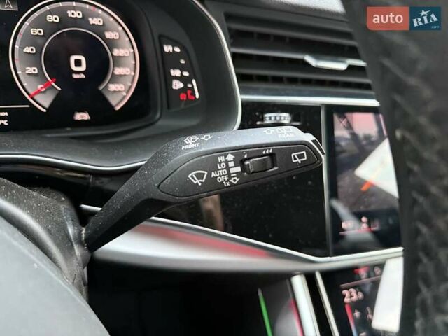 Чорний Ауді Q8, об'ємом двигуна 2.97 л та пробігом 60 тис. км за 70990 $, фото 21 на Automoto.ua